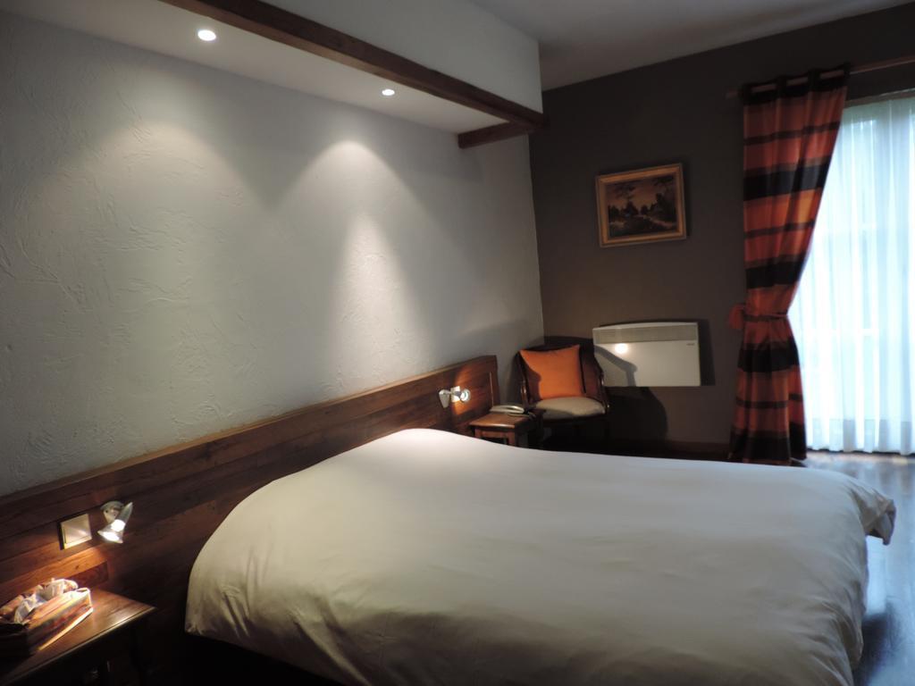 Hotel 'T Fornuis Ternat الغرفة الصورة